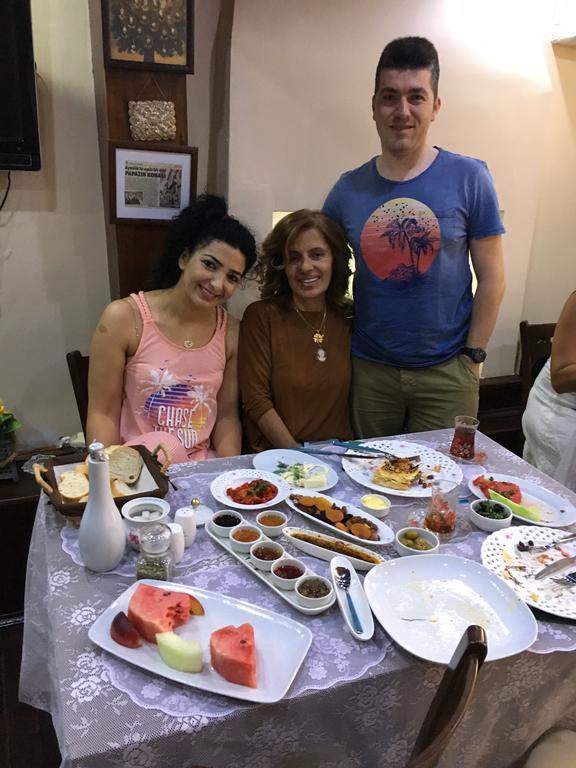Papazin Konagi Hotel Ayvalı Eksteriør billede